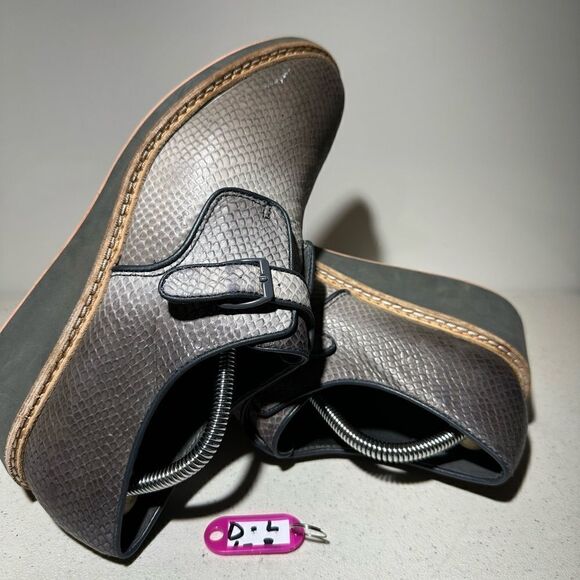 CAMPER K200031-001 MAGNA Dam Keilabsatz Schuhe Leder Schlangen Beige 41-11 - Picture 1 of 9